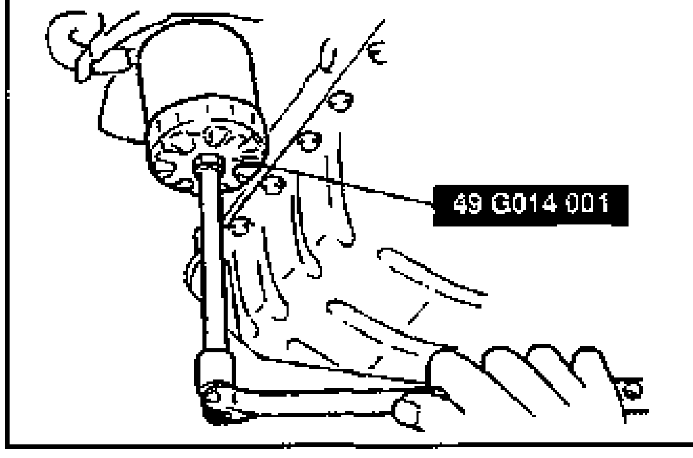 Illustration of tightening the oil filter with the SST 49 G014 001 oil filter wrench. Illustrates final tightening of the filter.